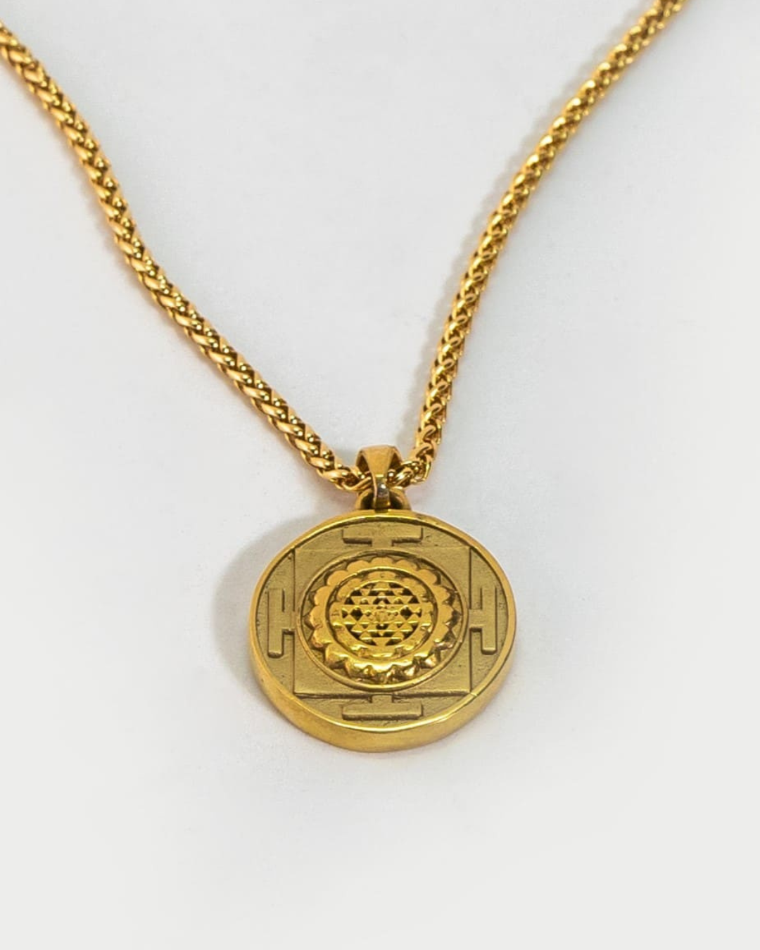 Collar circular Sri Yantra 