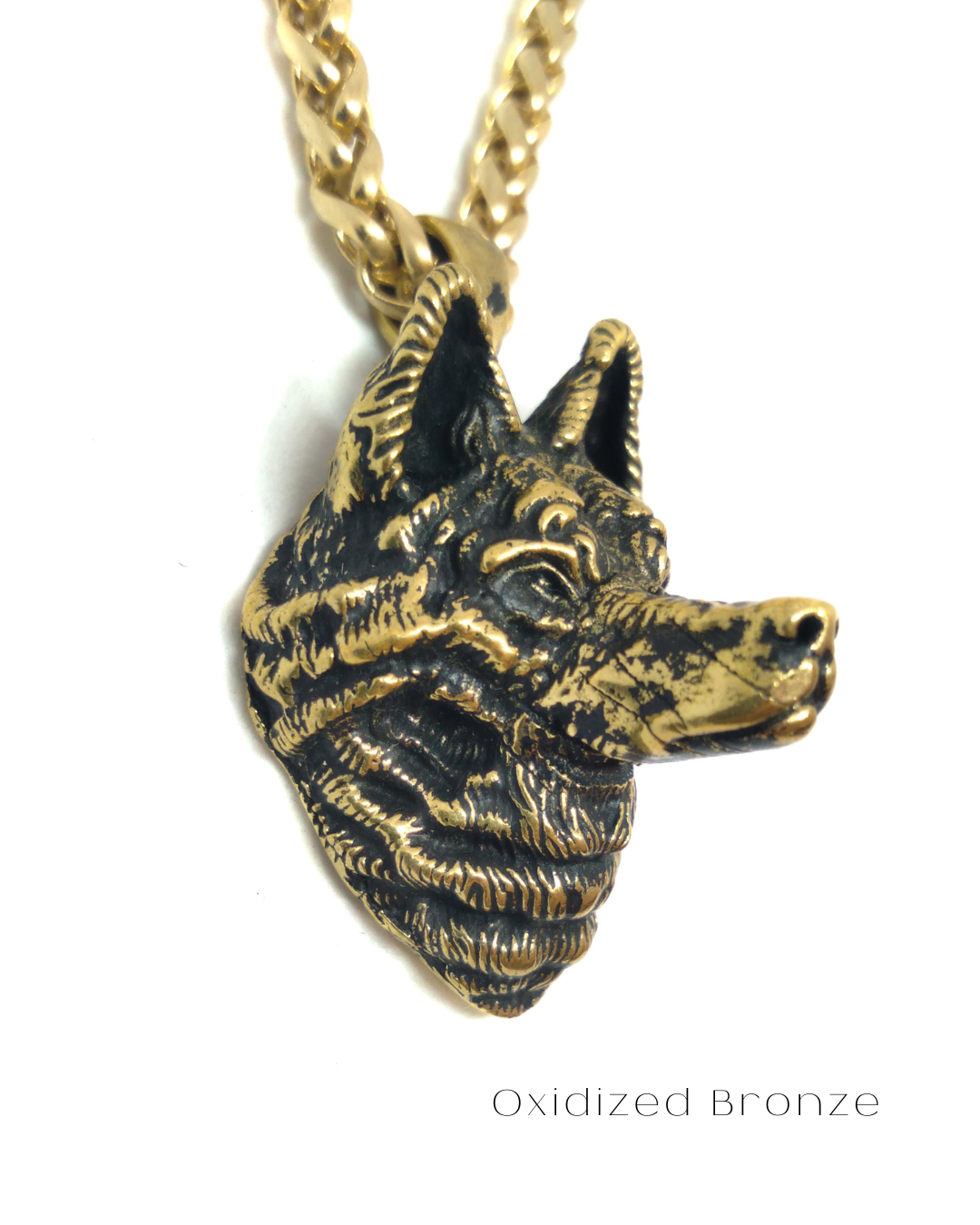 Collar de cabeza de lobo 